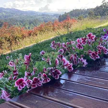 Casa Por Do Sol Overlooking Lima Holiday home Salamonde