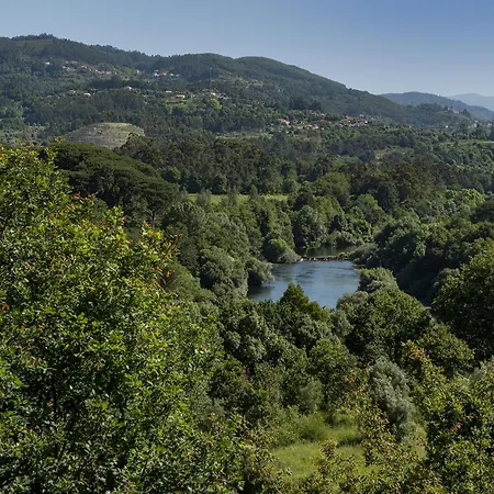 Дом отдыха Casa Por Do Sol Overlooking Lima Salamonde